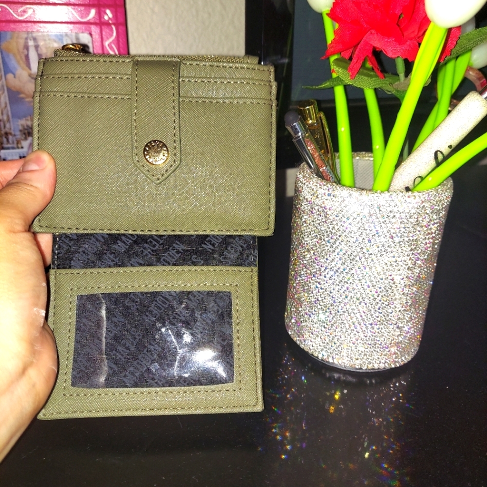 Steve Madden Wallet